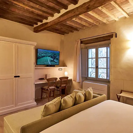 Saturnalia Village B&B 4*